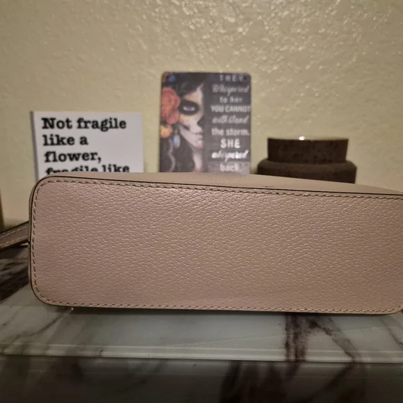Kate Spade Light Pink Crossbody Bag - Picture 2 of 4